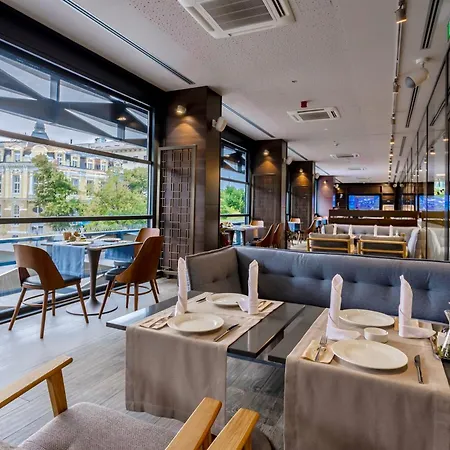 מלון Bulgaria 4*